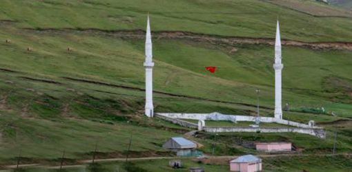  kadırga duvarsız cami