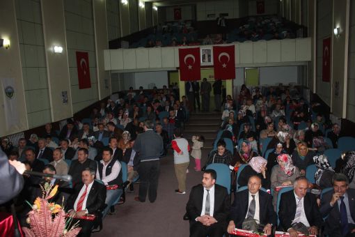  Prof. Yılmaz: Peygamberimiz'in (sav) Tavsiyelerine Uyan Sağlıklı Bir Ömür Sürer