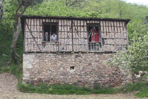  Otantik Köy Evleri İlgi Bekliyor