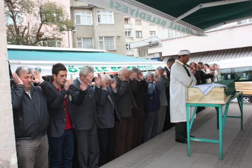  Sami Güven (72), vefat etti.